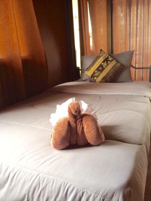 L.J.Guesthouse Ko Pha Ngan Dış mekan fotoğraf