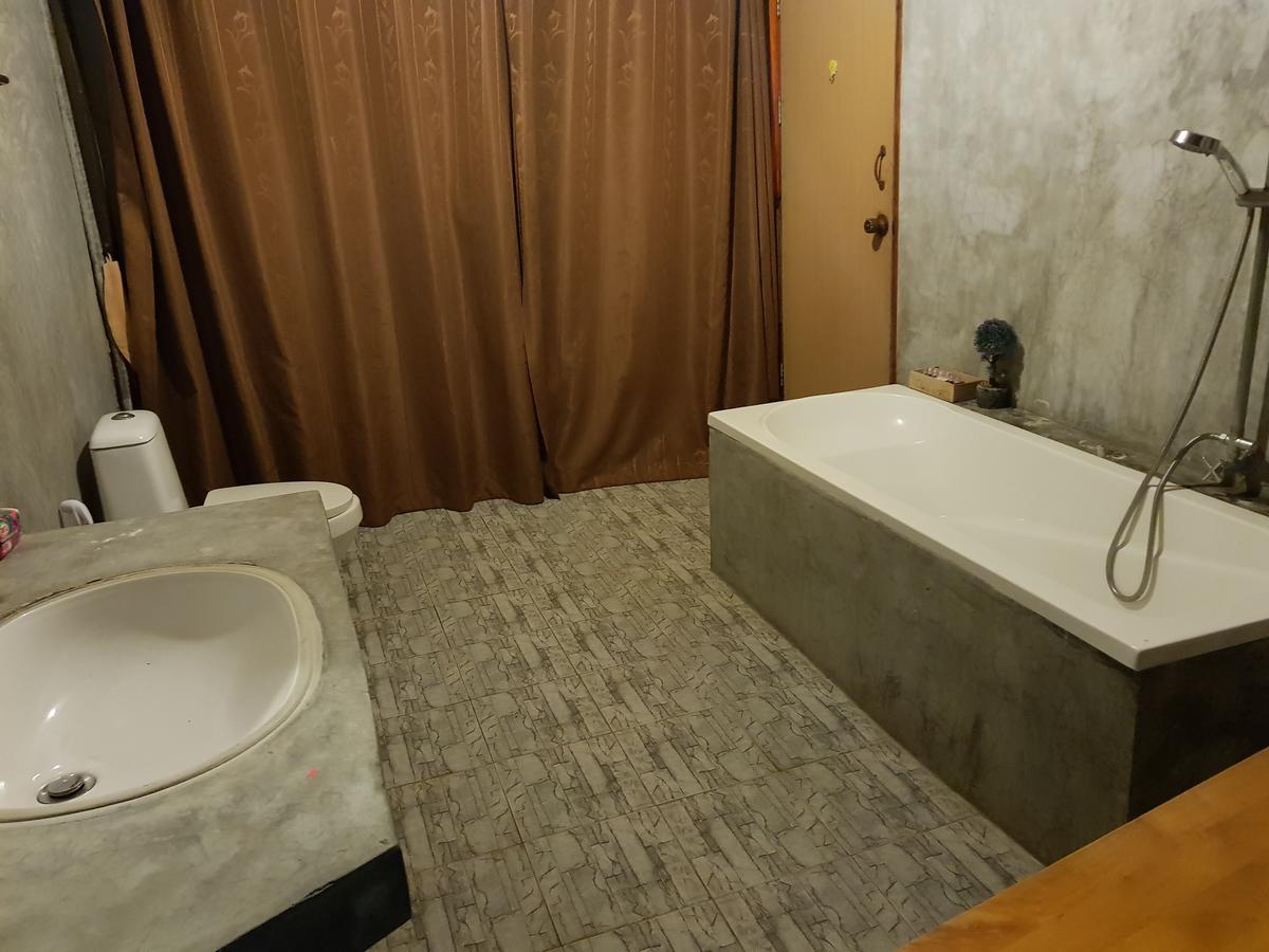 L.J.Guesthouse Ko Pha Ngan Dış mekan fotoğraf